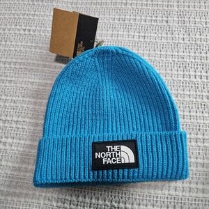 The North Face Salty lined beanie in teal NWT, KIDS oversized.
